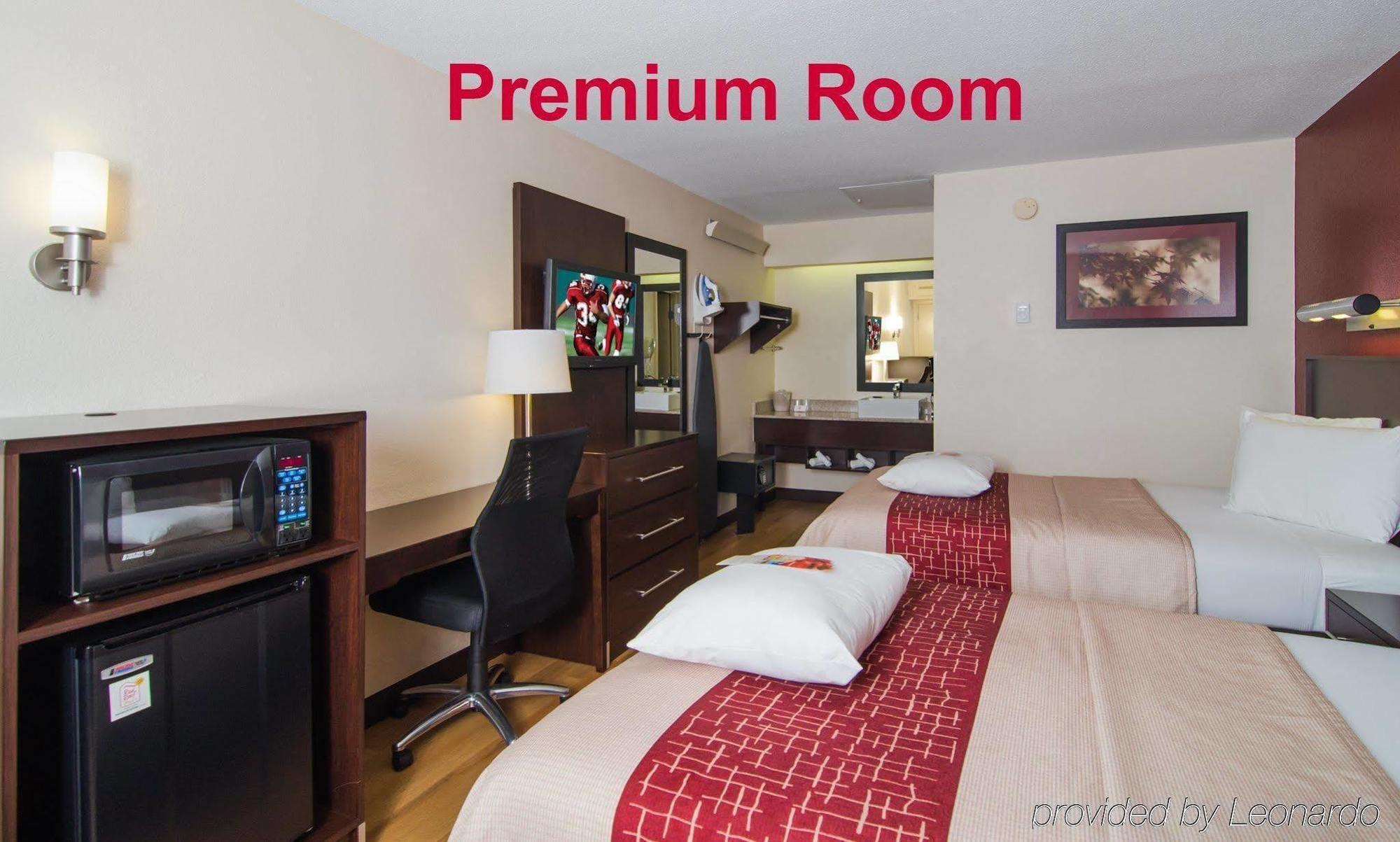 Red Roof Inn Plus+ Washington Dc Роквилл Экстерьер фото